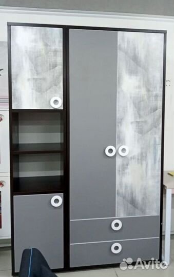 Детский шкаф пенал