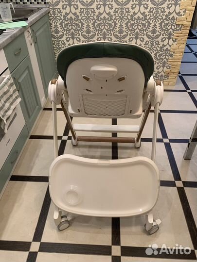 Стульчик для кормления happy baby berny v2