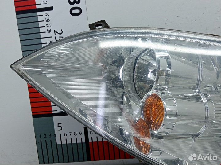 Фара передняя для Mitsubishi Colt 6 8301B869