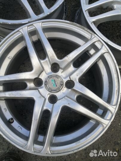 Диски литые R-15 (4х100) рено, лада