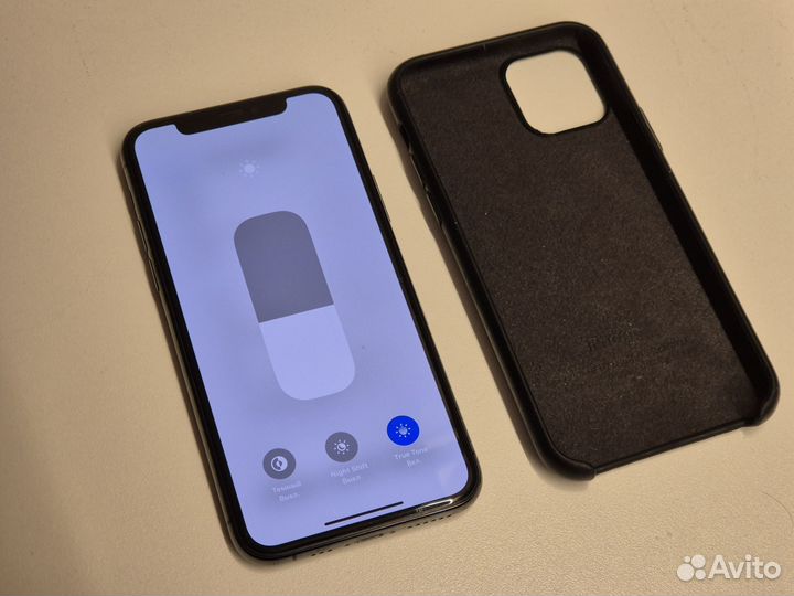 iPhone 11 Pro, 256 ГБ