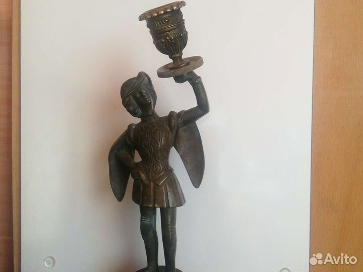 Подсвечник бронза