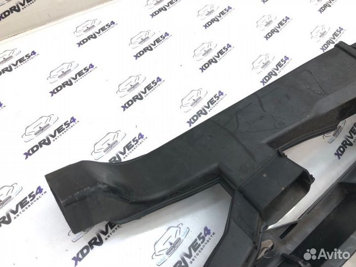 Воздухозаборник Mercedes-Benz C-Class W204 рестайл