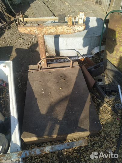 Весы напольные до тонны