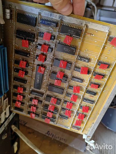 Компьютер эвм искра 1030-11 системный блок