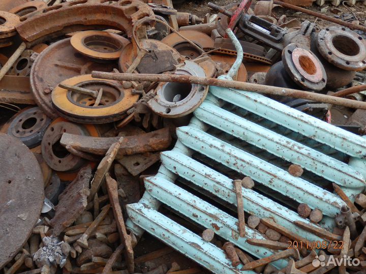 Вывоз металлолома ванны чугунные,батареи,плиты тд
