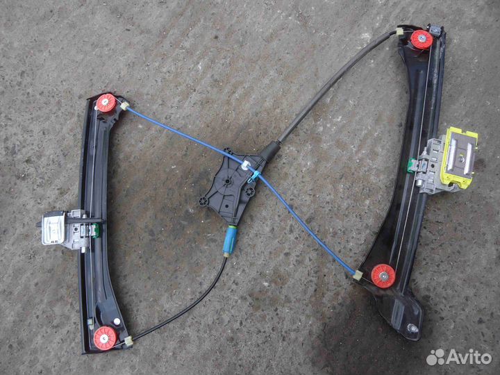 Стеклоподъемник передний левый на Audi A5 2019 8W6