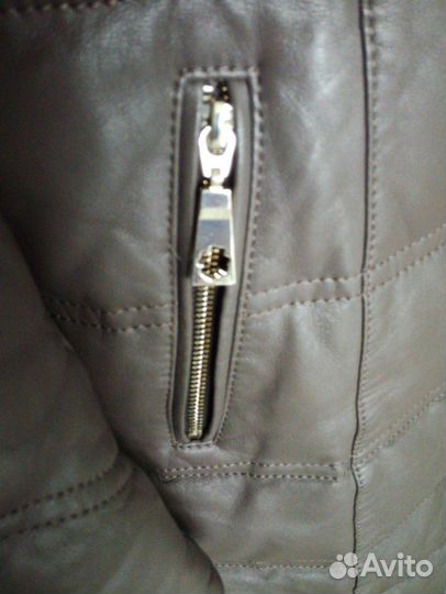 Пуховик кожаный 46
