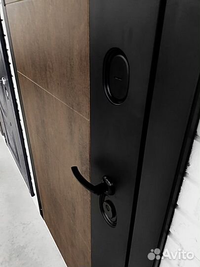 Дверь входная