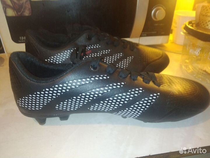 Футбольные бутсы