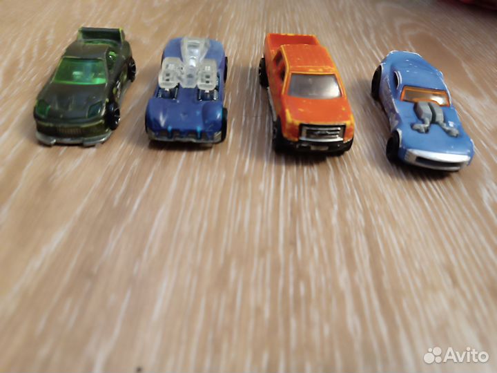 Hot wheels машинки, меняют цвет в воде