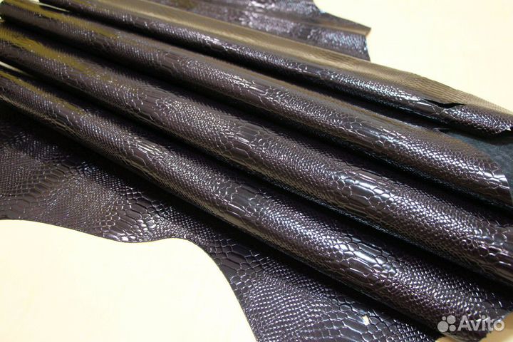 Натуральная кожа. Наплак. Питон