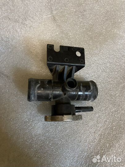 Горловина радиатора lancer 10