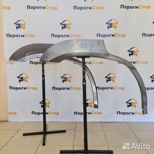 Ремонтные арки задних крыльев Lexus RX300