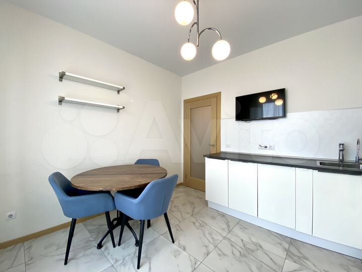 2-к. квартира, 61 м², 18/25 эт.