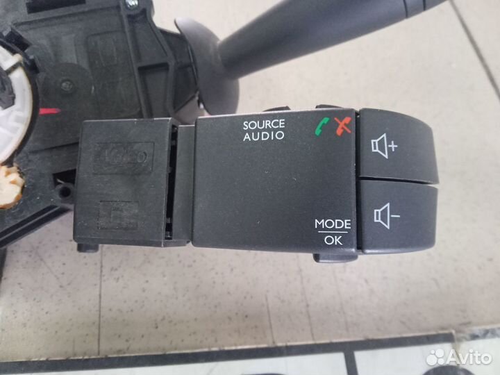 Джойстик Рено Дастер Renault Duster