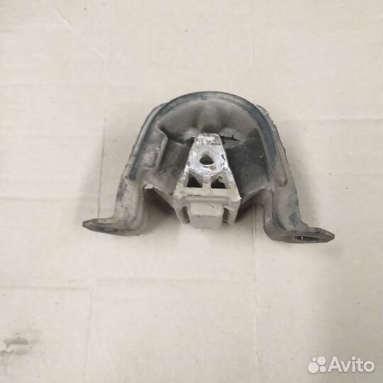 Подушка кпп шевроле ланос