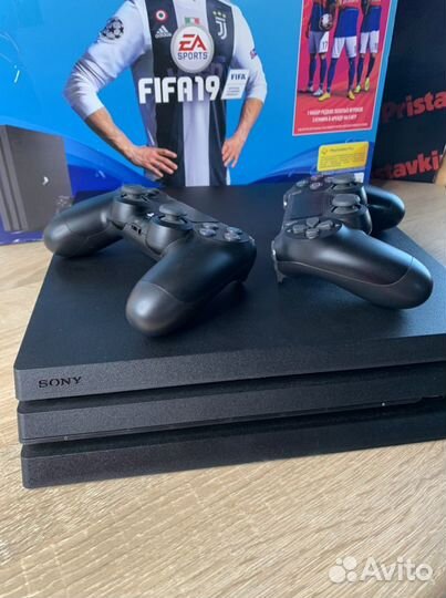 Sony PS4 PRO 7208