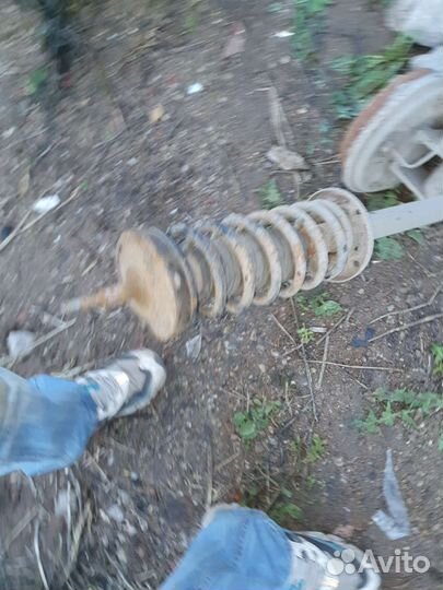 Задние амортизаторы с пружиной на гольф 3