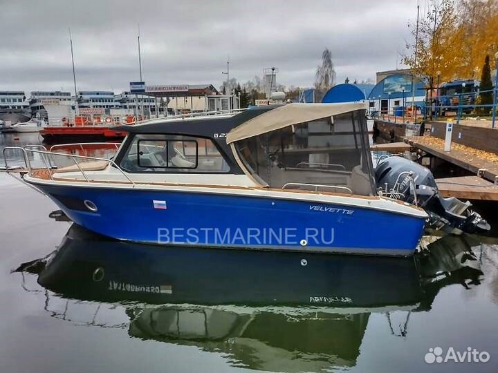 Моторный катер Velvette 23 Active Sedan