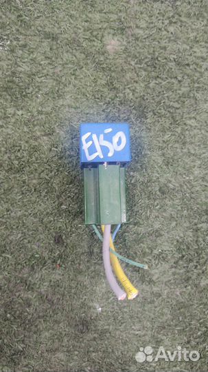 Реле Peugeot Expert 2010