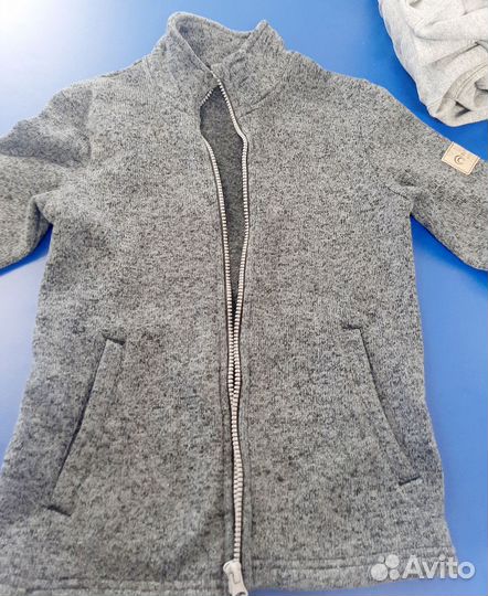 Кофта тёплая на мальчика 134