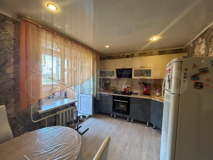 1-к. квартира, 40 м², 4/9 эт.