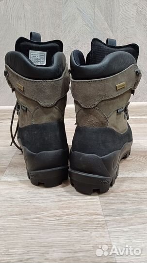 Ботинки горные Bestard