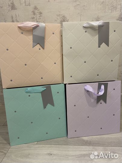 Пакет подарочный большой квадратный