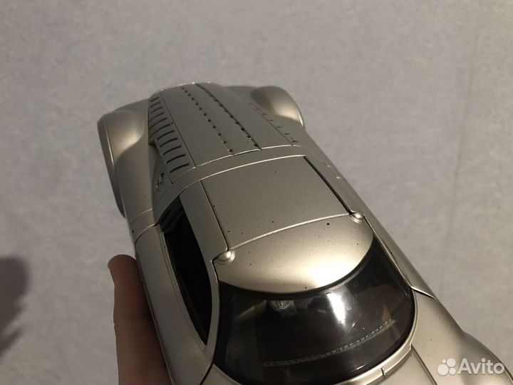 Maisto 1 18 Audi Rosemeyer Concept 2000