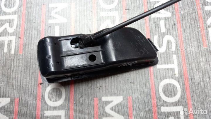 Ручка регулировки спинки сидения задняя правая