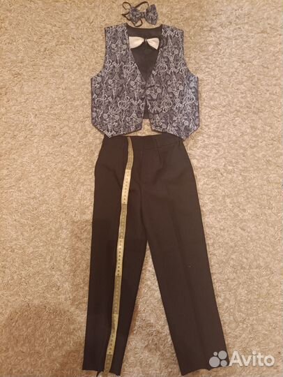 Костюм для мальчика 3-4 года