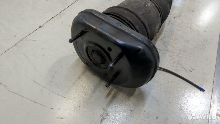 Амортизатор подвески правый задний BMW 5 G30, G31, 2019