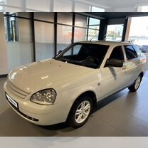 ВАЗ (LADA) Priora 1.6 MT, 2012, 243 553 км, с пробегом, цена 350 000 руб.