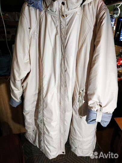 Куртка женская демисезонное размер 68