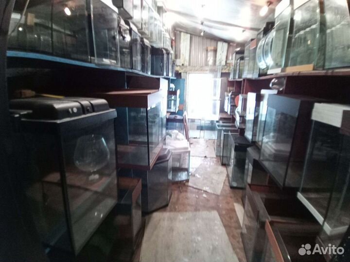 На заказ аквариумы