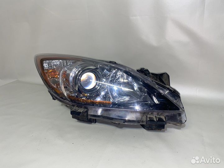 Mazda 3 BL 09- Фара правая 417