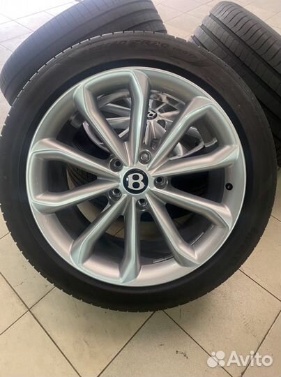 Колеса Шины Pirelli pi zero Bentley GT