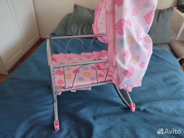 Кроватка и кукла baby Alive интерактивная