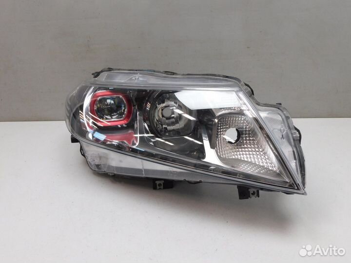 Фара правая Suzuki Vitara