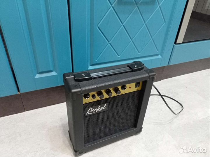 Комбоусилитель Rocket GA10