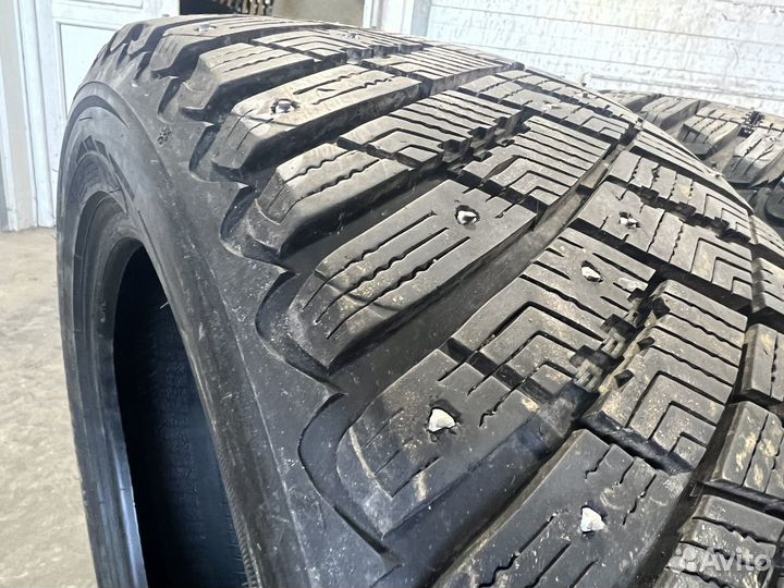 Goodyear Ultragrip Ice Arctic 245/45 R18