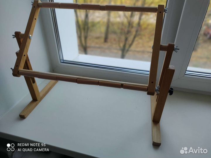 Станок для вышивания диванный