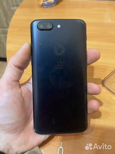 OnePlus 5T, 8/128 ГБ