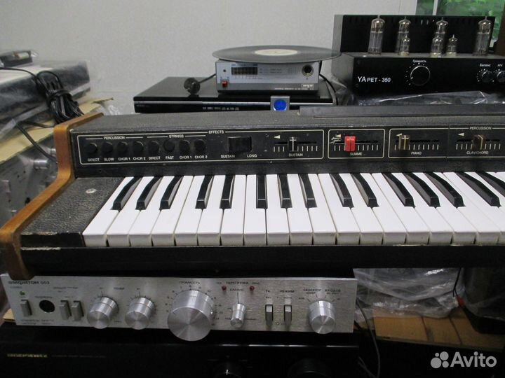 Аналог-синтезатор Vermona Piano-String (GDR )