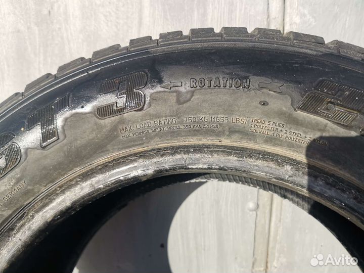 Gislaved Nord Frost III 215/55 R16 98Q