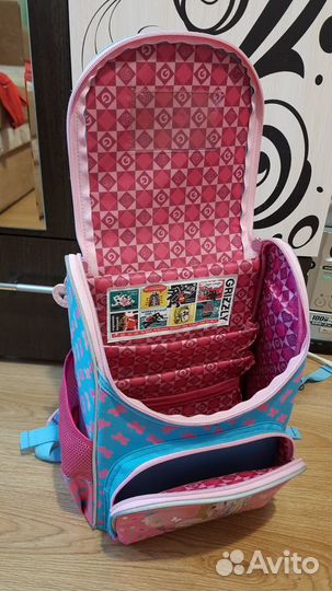 Ранец школьный для девочки