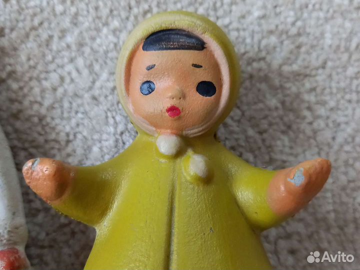 Кукла пищалка