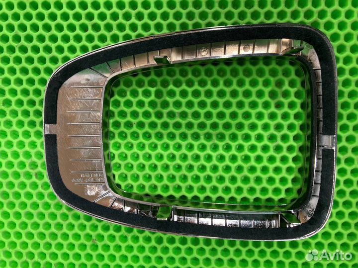 Накладка на консоль АКПП Acura Mdx YD1 J35A5 2004