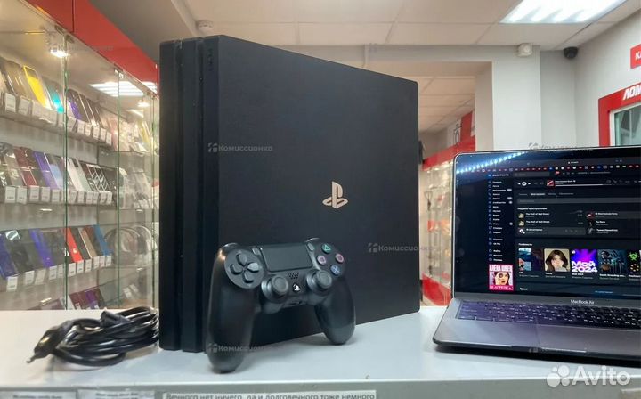 Бе8 Приставка Sony PS4 Pro 1Tb